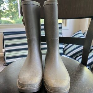 Grey EvShine Rubber Boots size 38 (women's 8)